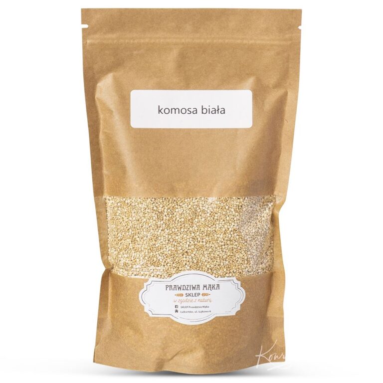 Opakowanie komosy białej w brązowej torebce z okienkiem i etykietą sklepu Prawdziwa Mąka.