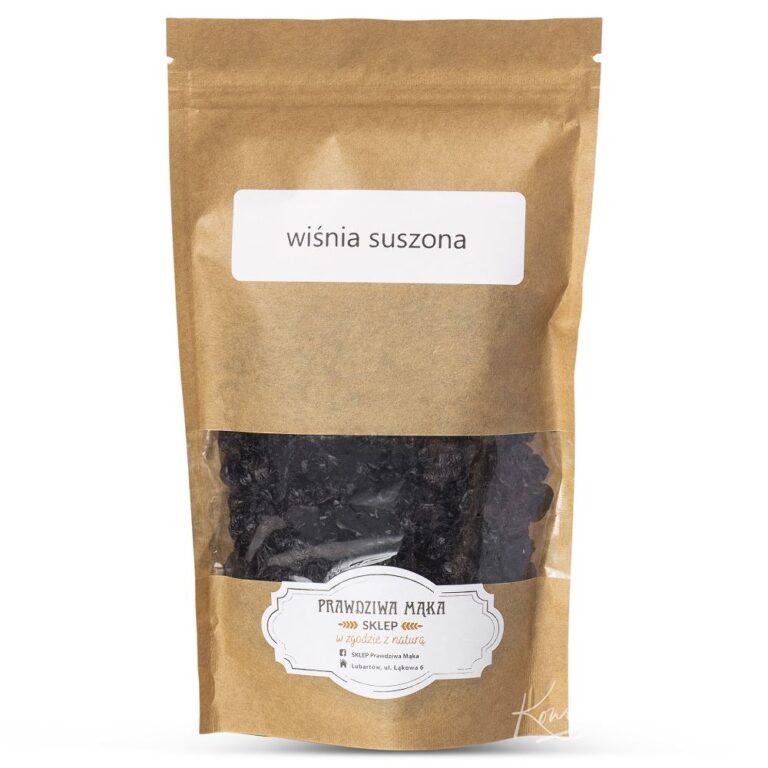 Opakowanie suszonych wiśni w brązowej torebce z etykietą Wiśnia Suszona i logo sklepu Prawdziwa Mąka.