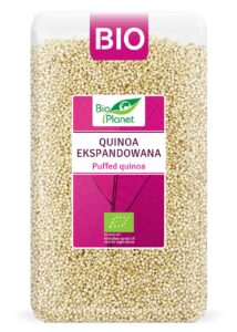 Ekspandowana quinoa Bio Planet w opakowaniu z certyfikatem ekologicznym, opisana jako BIO i Puffek Quinoa.