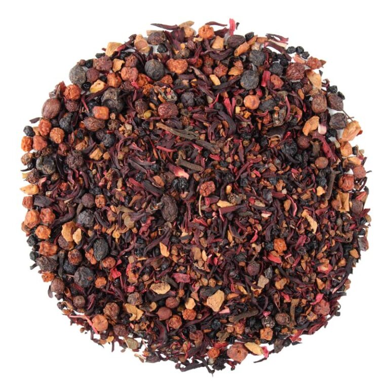 Mieszanka suszonych owoców i ziół do herbaty, różne kolory i tekstury, widok z góry.