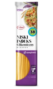 Opakowanie makaronu spaghetti z niskim indeksem glikemicznym, logo Polmak. Czas gotowania 6-7 min, indeks 38.